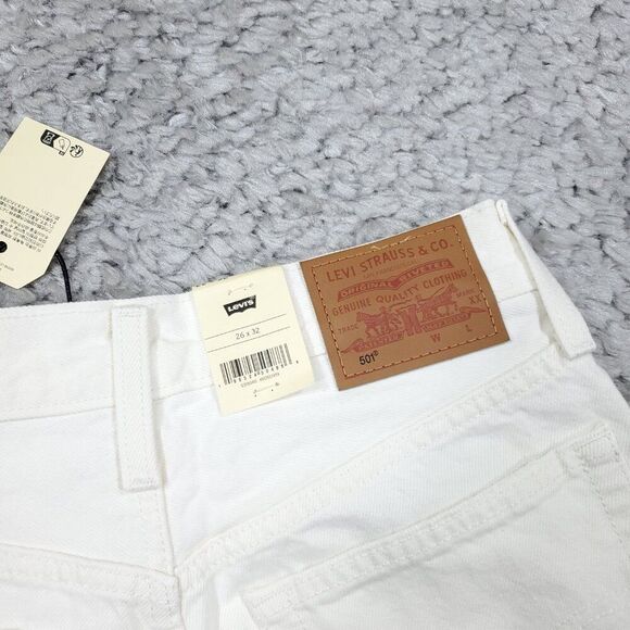 Levi's Premium 501 Original Straight Jeans Size 26 x 32 White High Rise Raw Hem - Picture 4 of 10
